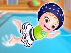 Baby Hazel Swimming Time