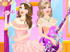 Betty And Popstar Dress Up