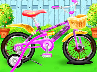 Girl Bike Fix Washing Salon